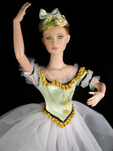 Tonner Dance of the Lady Doll